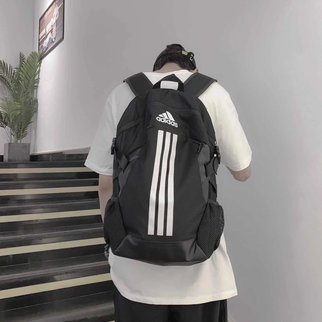 Ad Classic 25L Backpack